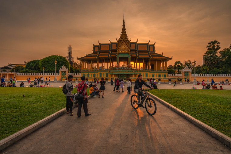 001 Cambodja, Phnom Penh, koninklijk paleis.jpg
